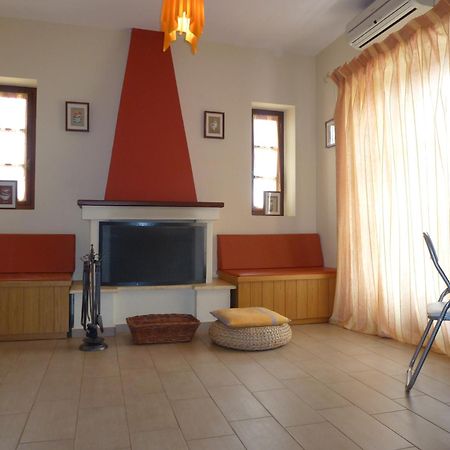Karantonis House Apartment Leonidio Phòng bức ảnh