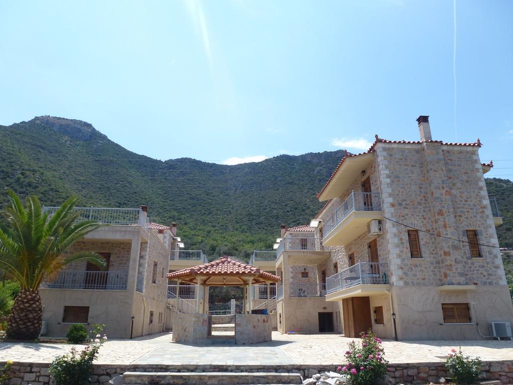 Karantonis House Apartment Leonidio Ngoại thất bức ảnh