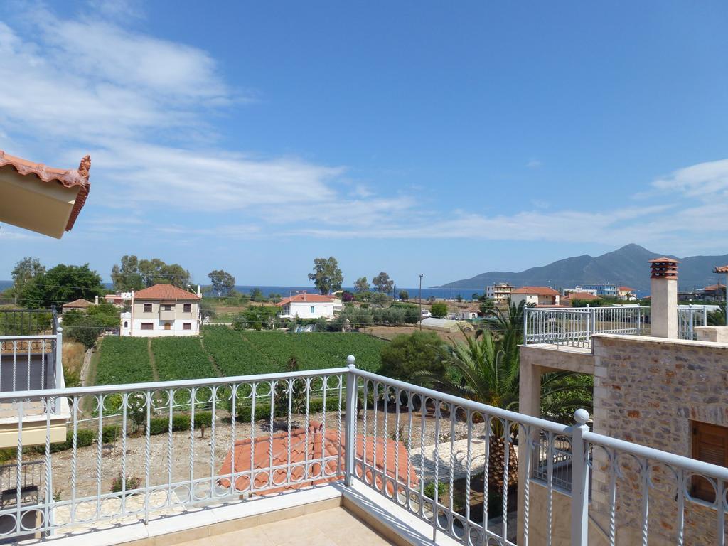 Karantonis House Apartment Leonidio Ngoại thất bức ảnh